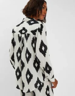 Accessorize Abstract Diamond Print Shirt Black
